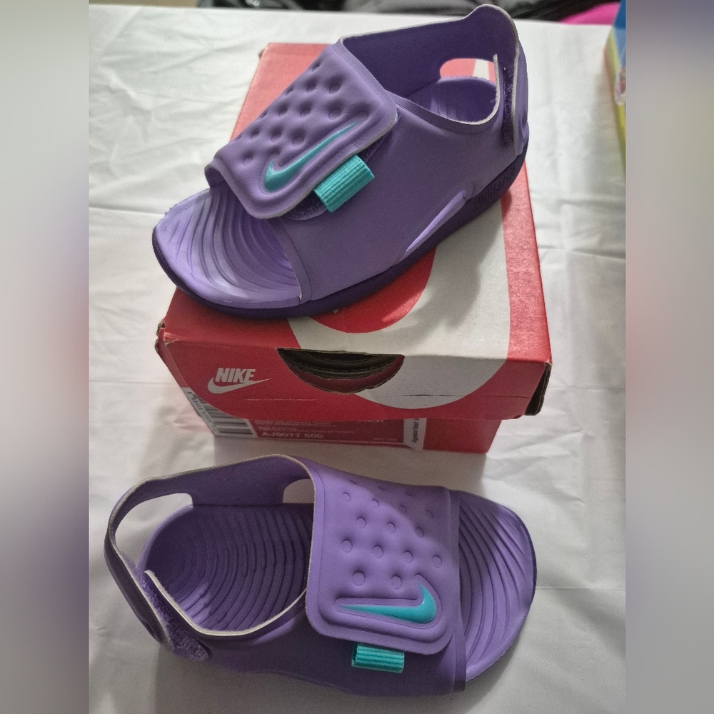 Nike Kids Purple Sandals